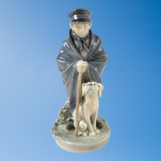 Royal Copenhagen figur Hyrde dreng med sin Hund Nr 782