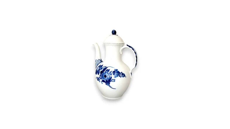 Blå blomst flettet kaffekande nr. 6818 Royal Copenhagen