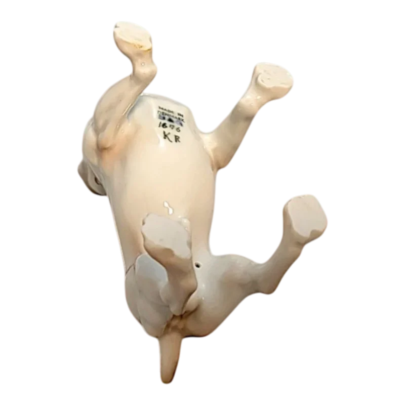 buldog figur fra royal copenhagen nr 1696