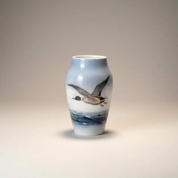 vase med svane royal copenhagen