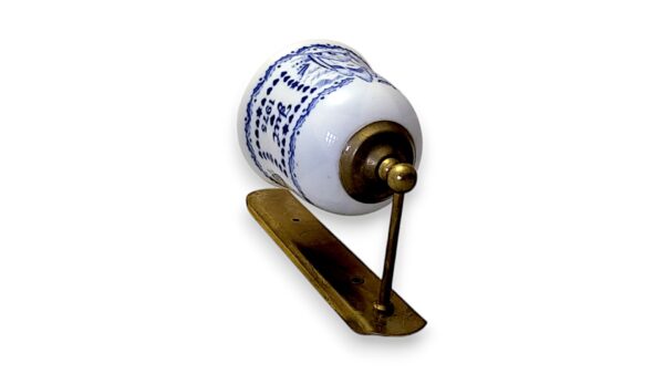 Skibsklokker med forskellige motiver af Vinholt