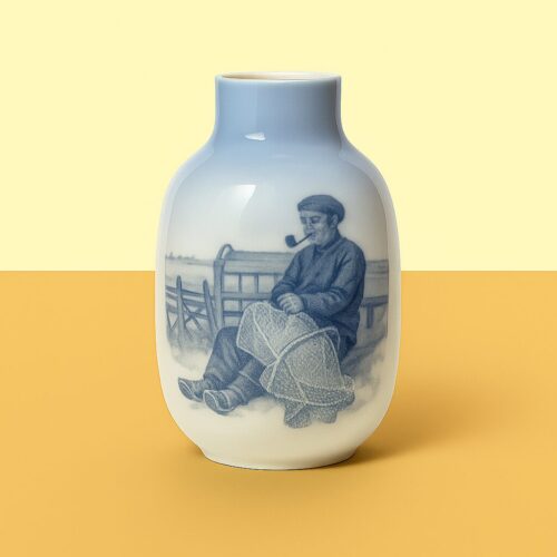 Copilot_20251107_125626 Royal Copenhagen Vase med Fiskermotiv – Håndmalet Elegance