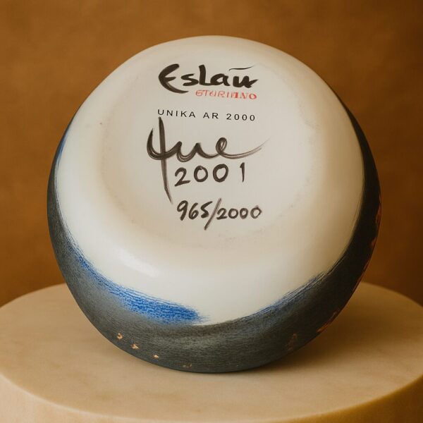 Stor Eslau Unika stentøjs-skål – nr. 965/2000.
