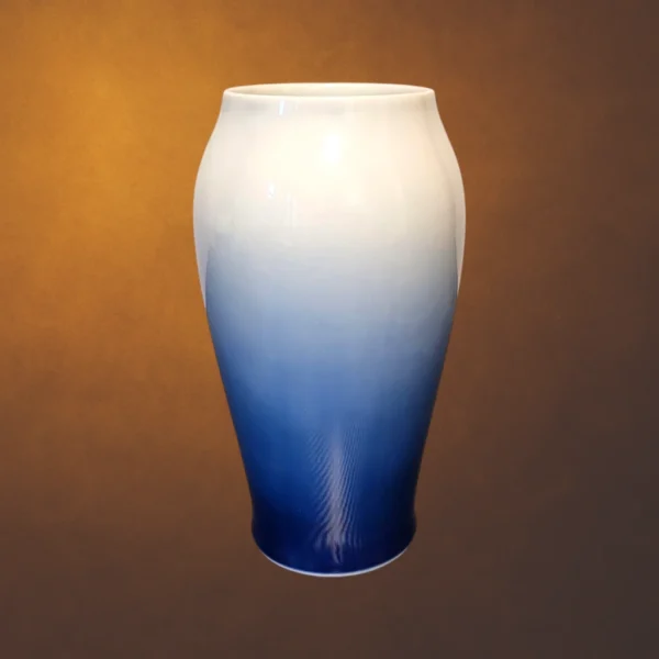 Julerose Vase – Bing & Grøndahl – Nr. 203/682 – 1. Sortering