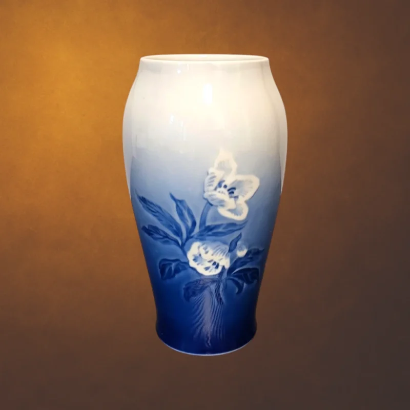 Julerose Vase – Bing & Grøndahl – Nr. 203_682 -
