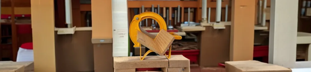 Raadvad Brødmaskine Tidløs Design med flot skær-