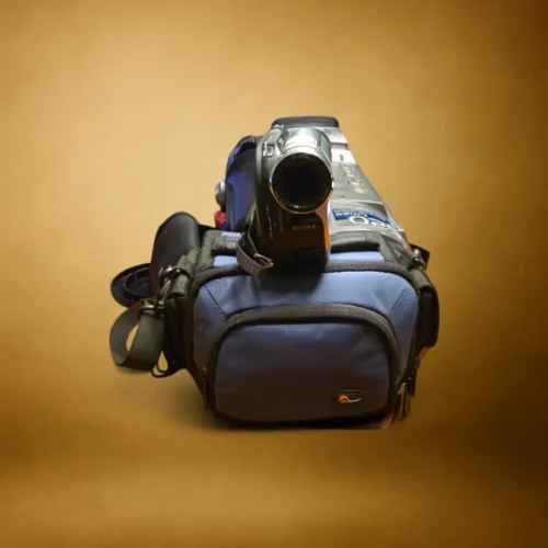 video kamera-sony nr DCR-DVD106E