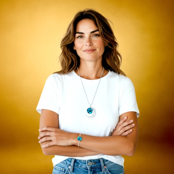 Smykkesæt med modell