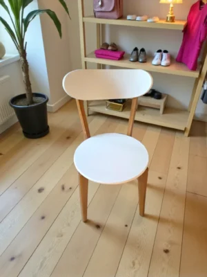 Antal: 4 stk. (2 nye + 2 brugte) Farve: Hvid