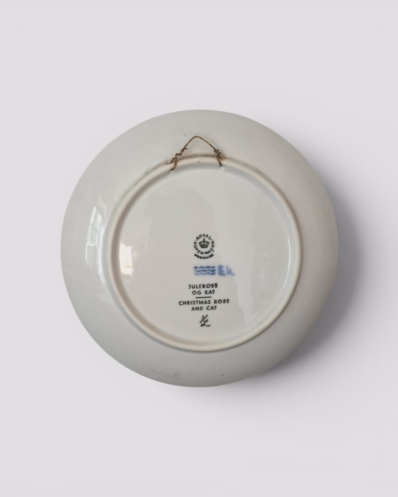 Royal Copenhagen Juleplatte 1970 Ø 18,3 cm – blå og hvid porcelænsplatte-bund